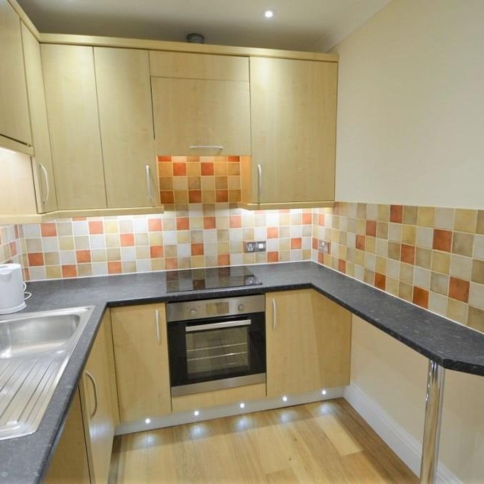 1 bedroom flat to rent - Photo 1