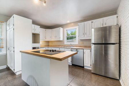 For Lease - 426 Blake Boulevard Unit# 1, Vanier and Kingsview Park, Ontario - Photo 4