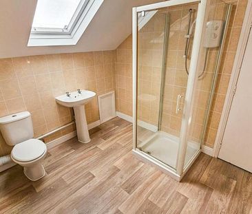 1 bedroom in a house share to rent - Photo 6