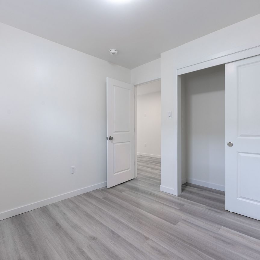 For Lease - 1744 Wilson Avenue Unit# 13, Toronto, Ontario - Photo 1