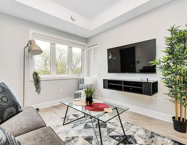 12 Jolliet | 12 Jolliet Avenue, Ottawa - Photo 1