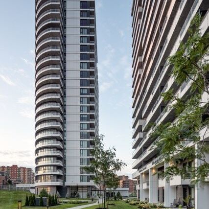 2 Bedroom (Orlena II) - 3405 Boul Le Carrefour, Laval - Photo 2