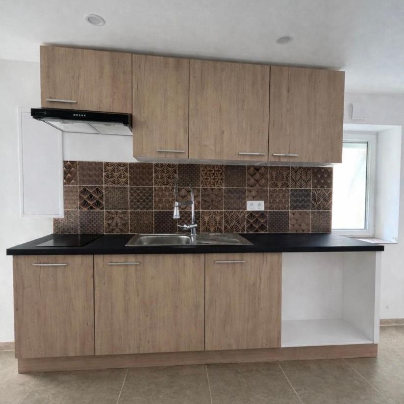 Location Appartement 2 pièces 38m² LES VANS 07140 - Photo 1