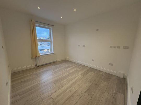 7 bedroom semi-detached house to rent - Photo 1