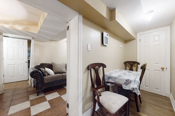 For Lease - 10 Shoreland Crescent Unit# B2, Toronto, Ontario - Photo 1