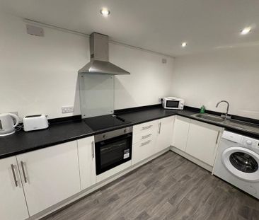 1 bedroom flat to rent - Photo 6