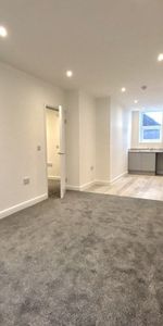 Wellington Street - Photo 3