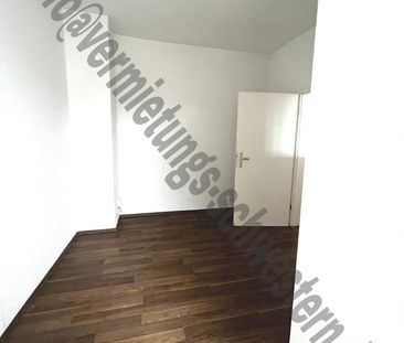 ab 06-2025-große 1,5 Raum Single DG Wohnung mit WOW Effekt - Photo 1