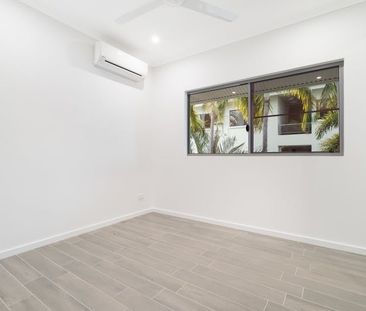 AMAZING UNIT IN PARAP!! - Photo 3