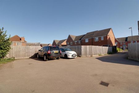 2 bedroom terraced house to rent - Photo 5