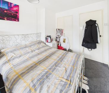 3 bedroom maisonette to rent - Photo 5