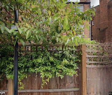 Room in a Shared House, London, N8 - Photo 1