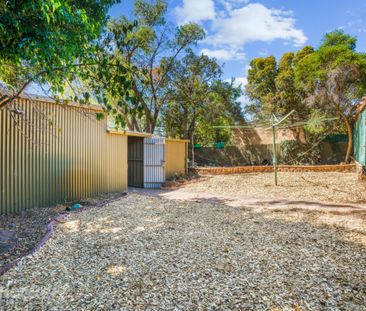 25 Eve Street, HECTORVILLE - Photo 4