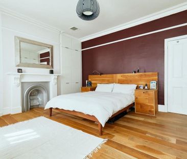 3 Bed Terraced House, Berestede Road, W6 - Photo 3