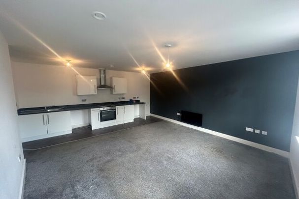 West Derby Road, L6 - Photo 1