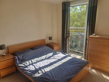 2 Bed Flat, Millwright Street, LS2 - Photo 3