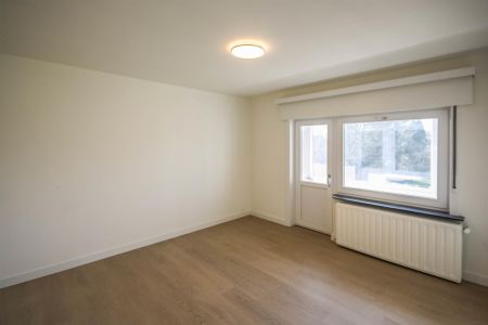 Appartement te huur - Foto 2