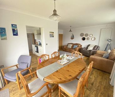 3 bedroom detached house to rent - Photo 5