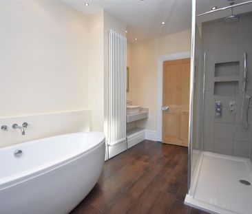 2 bedroom terraced house to rent - Photo 6