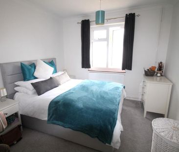 3 bedroom property to rent - Photo 2