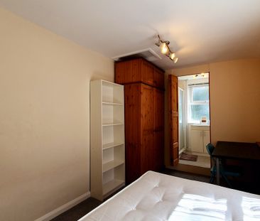 4 bedroom house - Photo 4