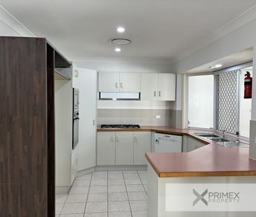 Renovated family home with secure space for up to 5 vehicles/toys - Photo 2