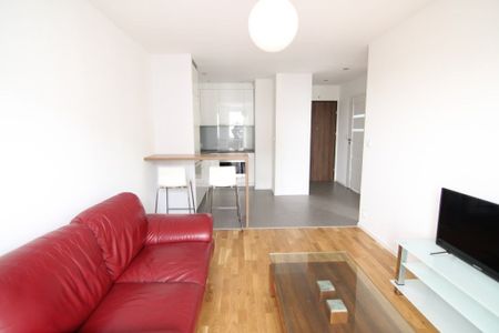 Przestronne 2 pok. 100m od tramwaju - Zdjęcie 2