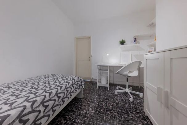 Via Savonarola, Padova, Veneto 35137 - Photo 1