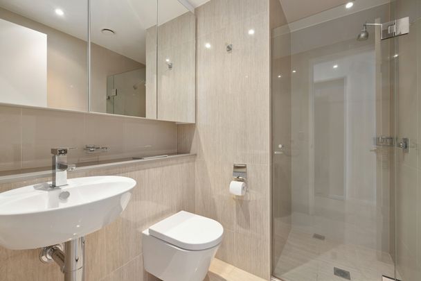 Lifestyle Ground Floor Apartment with Sunlit North-Facing Courtyard - C Block - Photo 1