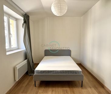 Location Appartement 2 pièces 31m² MARSEILLE 5ème - Photo 2