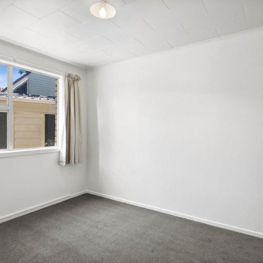 Charming two bedroom Unit - Photo 1