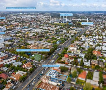 Kitchens & ensuites in your rooms - Photo 2