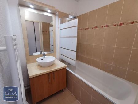Location Appartement 2 pièces 35m² GOND PONTOUVRE 16160 - Photo 3