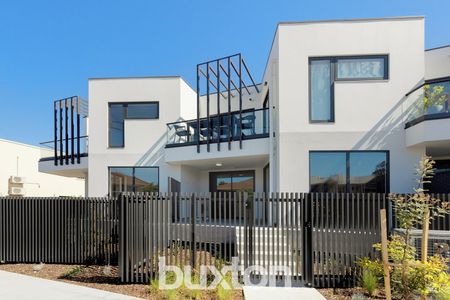 Brand New Beachside Brilliance - Photo 4