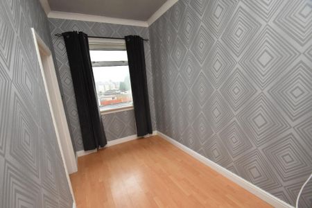 3 Bed Flat, Gladsmuir Road, G52 - Photo 5