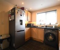 3 Bed Property To Rent - Photo 6