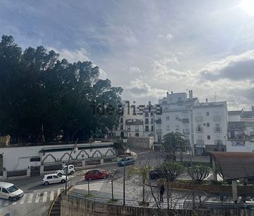 Alquiler de ático en Avenida Reina Sofía, 1 - Photo 3