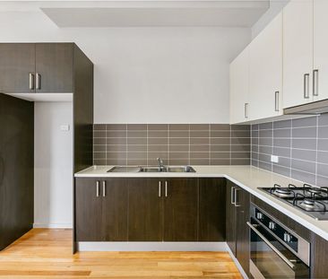 1/6-8 Box Street, Reservoir VIC 3073 - Photo 6