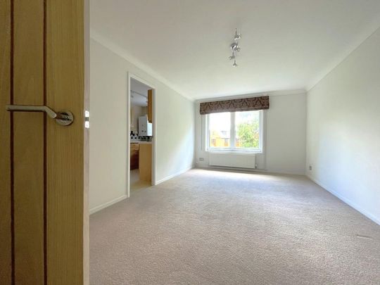 1 bedroom flat to rent - Photo 1