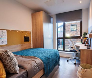 1 bedroom in a flat share to rent - Photo 6