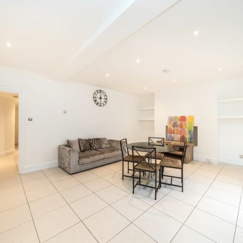 Marloes Road, Earls Court, W8 - Photo 1