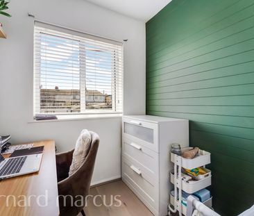 Conrad Drive, Worcester Park - Photo 2