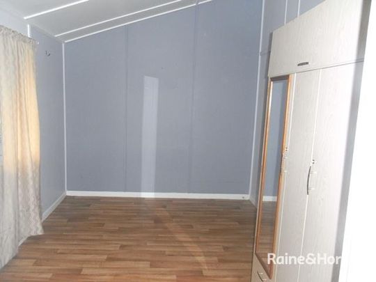 ONE BEDROOM DUPLEX IN NORTH MACKAY - Photo 1