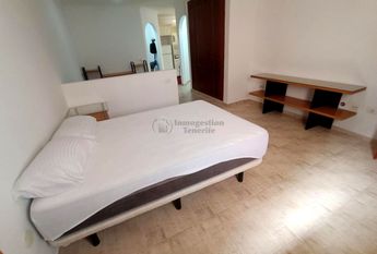 Se alquila en Las Rosas Estudio