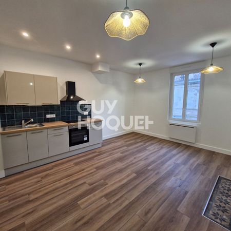 Location Appartement 1 pièce 35m² - Photo 3