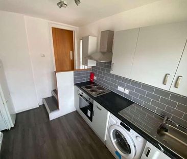 Brudenell Road, Hyde Park, Leeds, LS6 - Photo 3