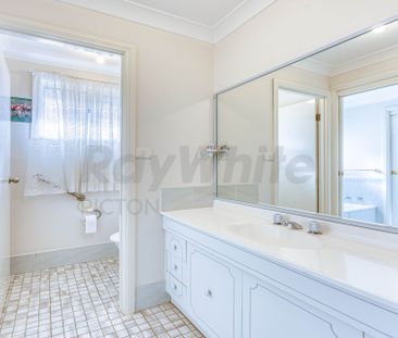 3 Bedroom Family Home - Great Location - Photo 5