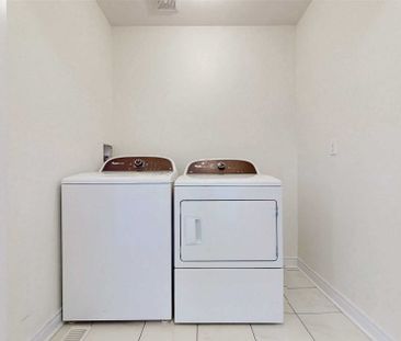 For Lease - 49 Napanee Street, Richmond Hill, Ontario - Photo 6