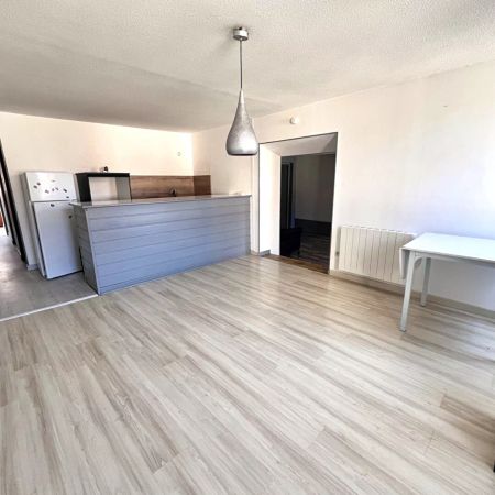 Appartement T4 de 74,94 m² - BAUME LES DAMES - Photo 3