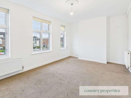 High Street, Stevenage, SG1 - Photo 4